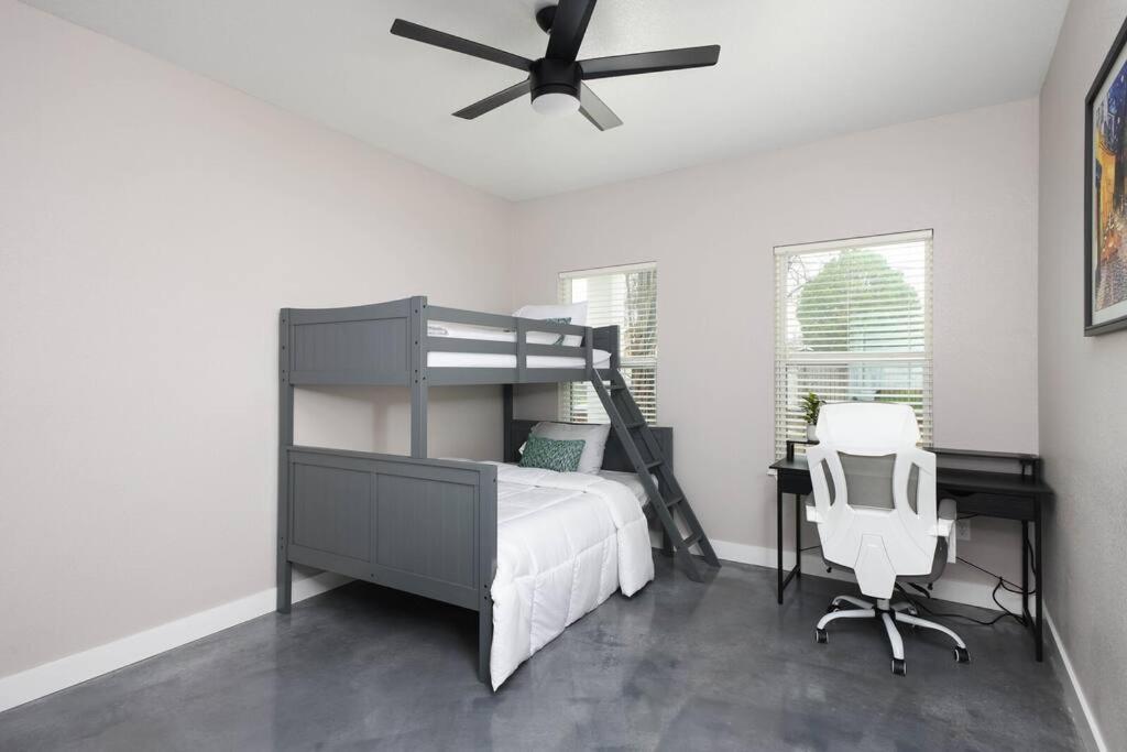 Southtown Gem, Downtown Luxury Holiday home