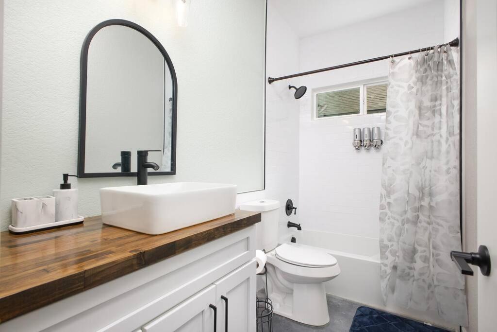 Southtown Gem, Downtown Luxury Holiday home