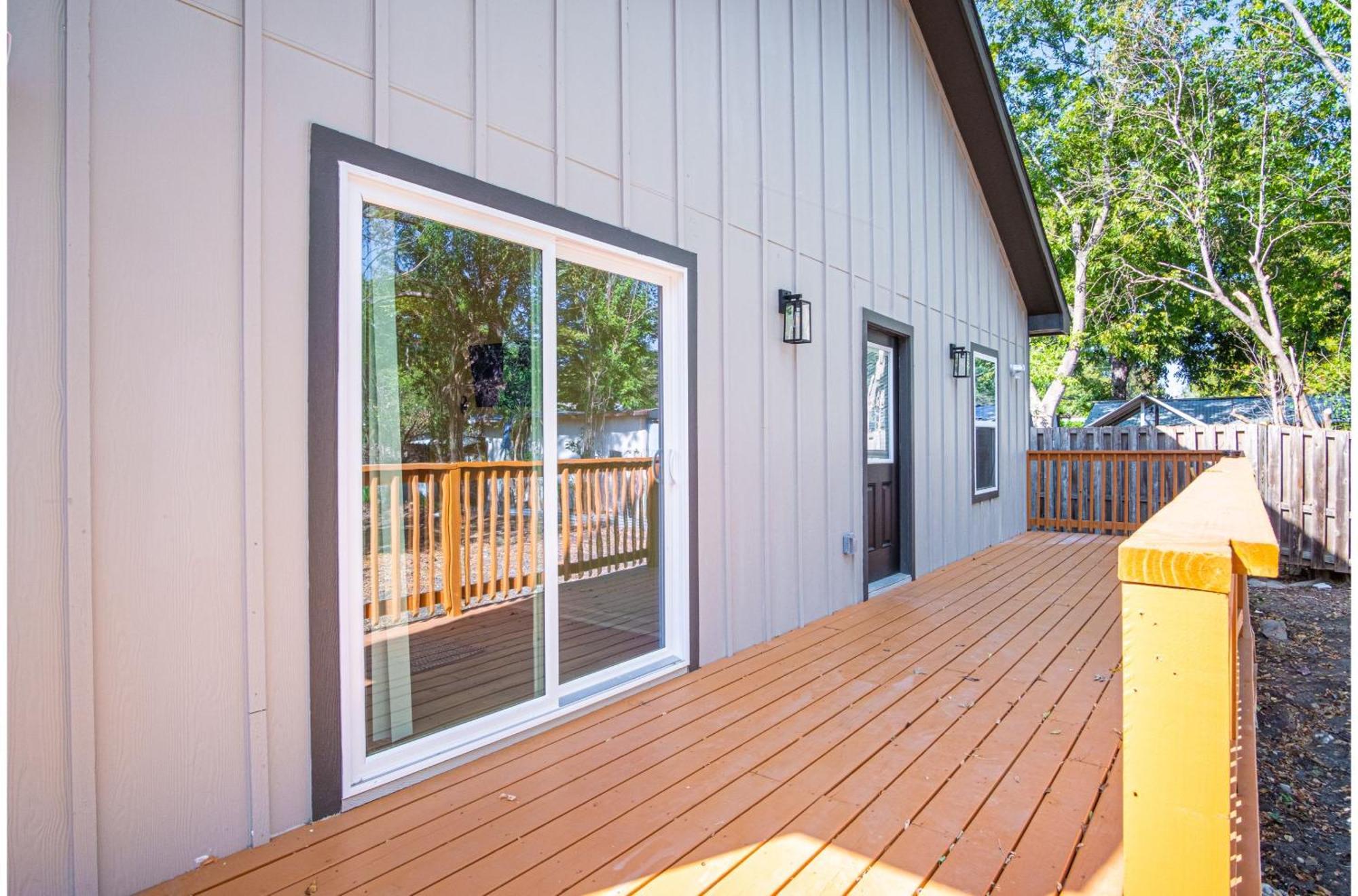 Urban Delight 4br3ba Near Center