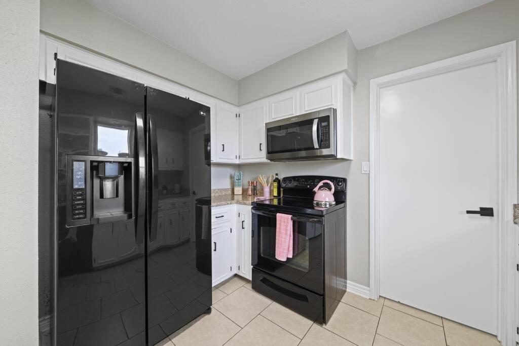 10min To Sat - Eclectic 4bd - Mcalister Park Haven Holiday home *