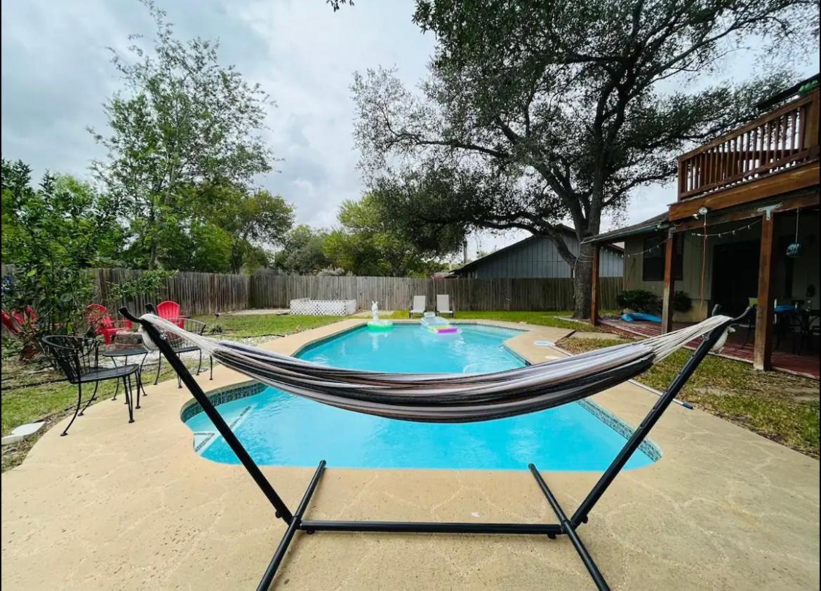 Cheerful Private With Pool San Antonio