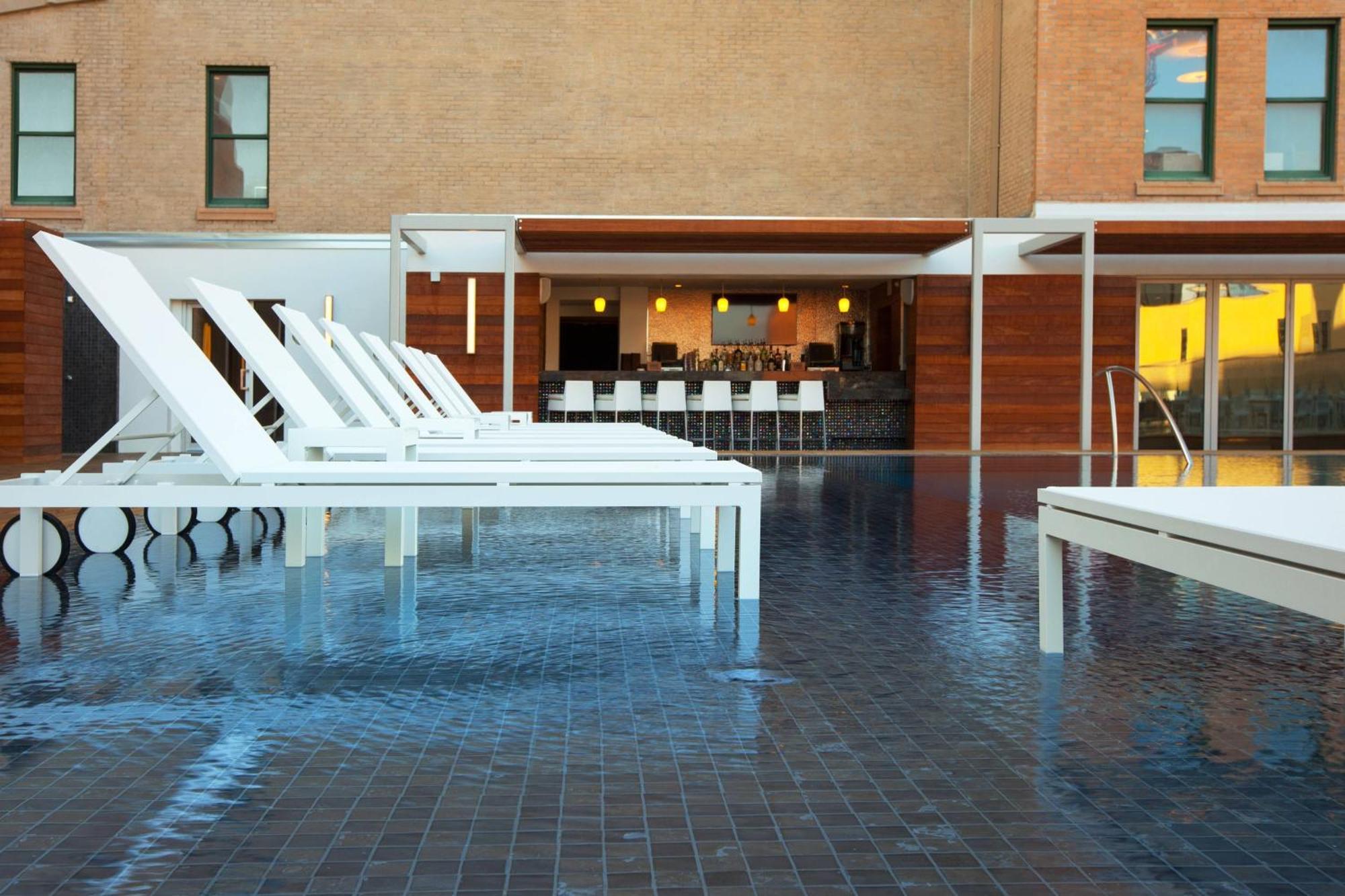 Hotel The St. Anthony, A Luxury Collection Hotel,