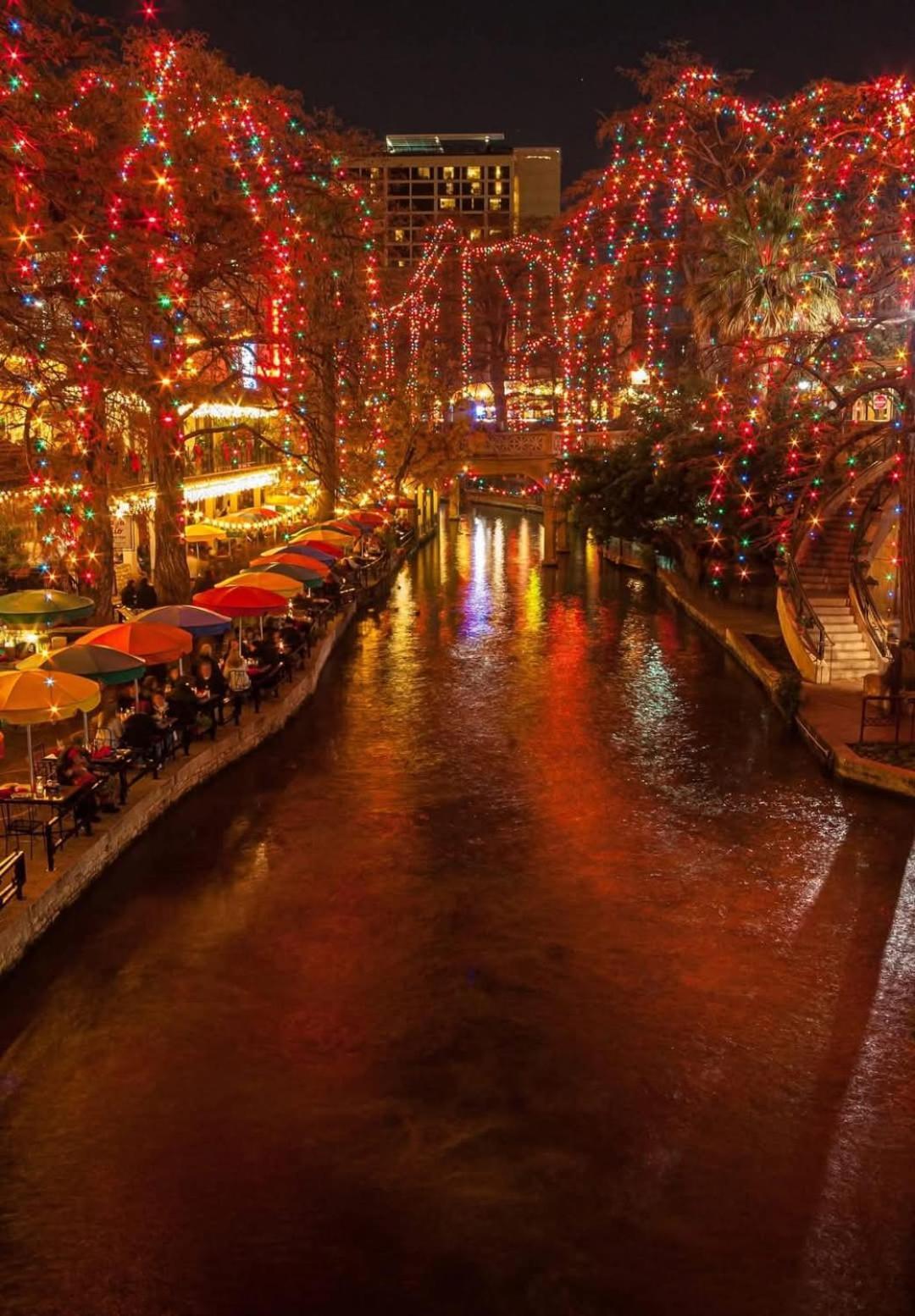 Tx On Riverwalk W King Ste,pets * San Antonio