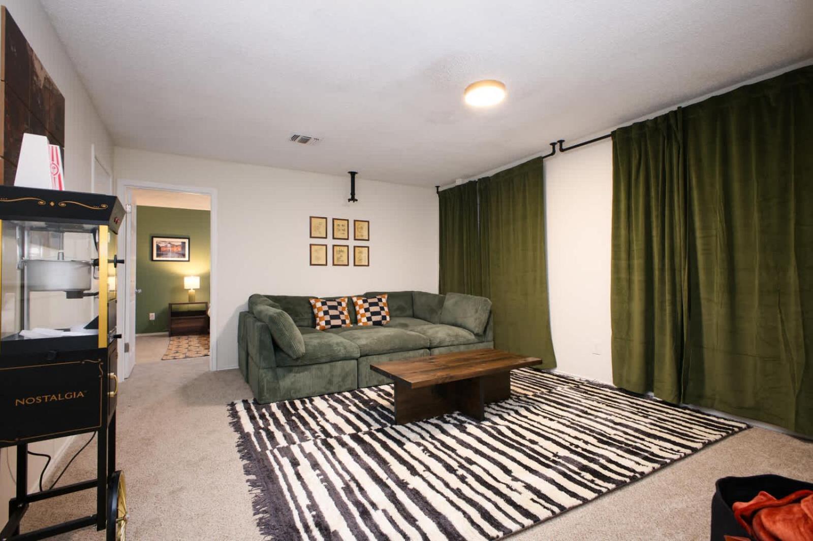 Holiday home Luxury Escape Pool Sportscourt Games & Theater *