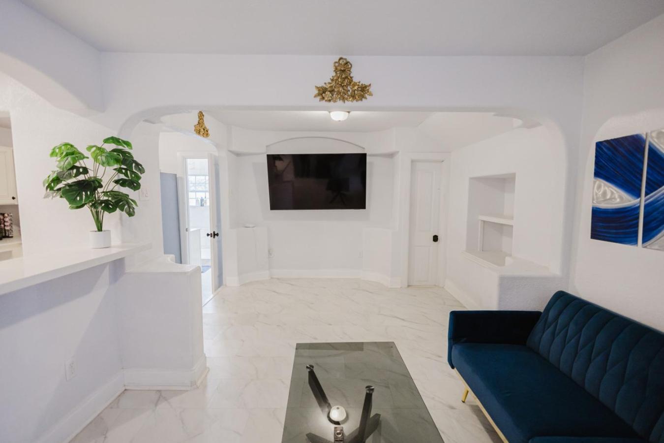Stunning Victorian 3br Sleeps 10 San Antonio