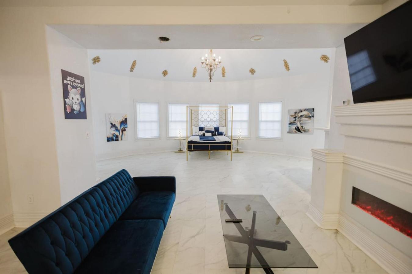 Gorgeous Victorian With Games Holiday home San Antonio