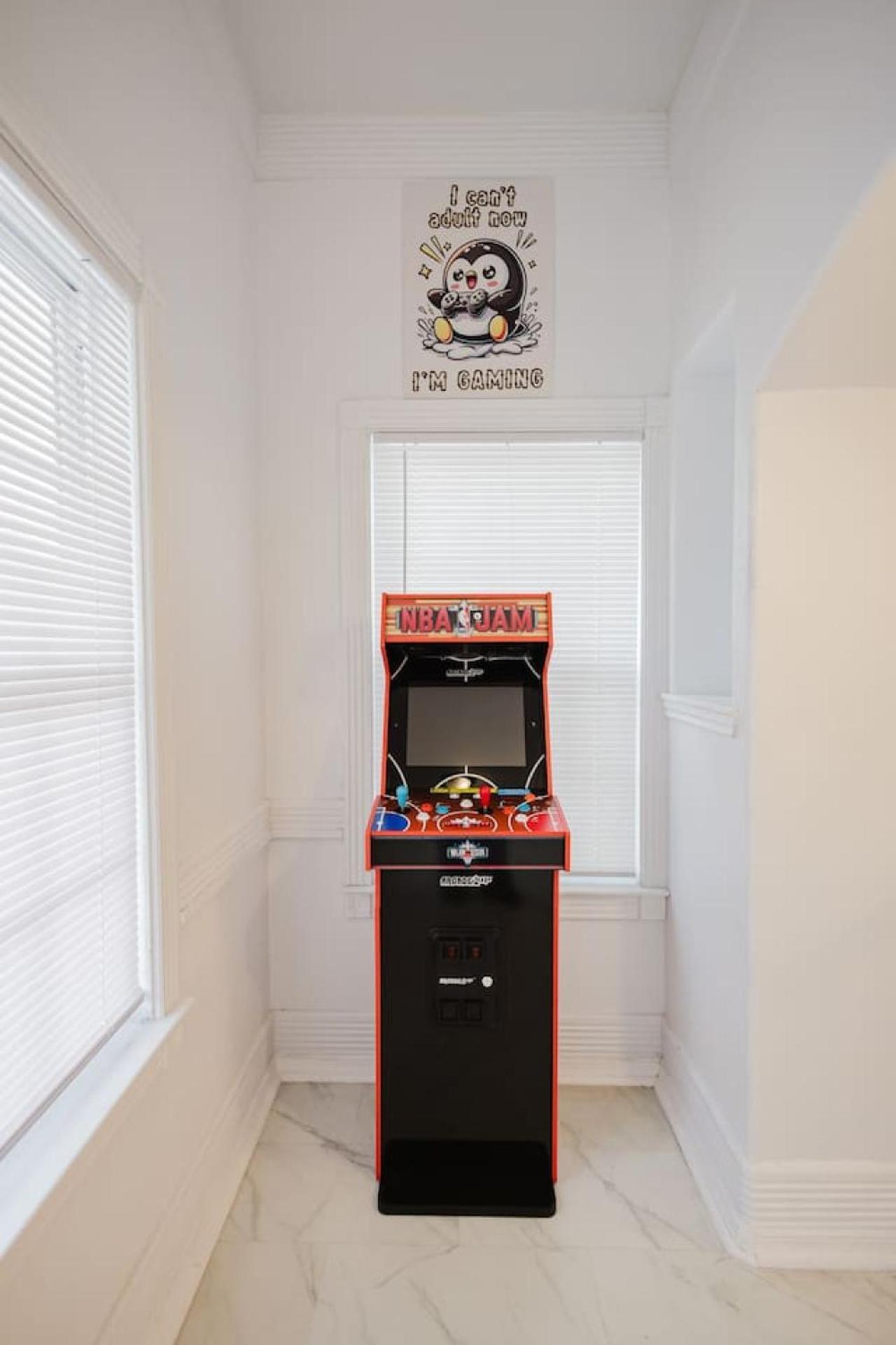 Holiday home Gorgeous Victorian With Games