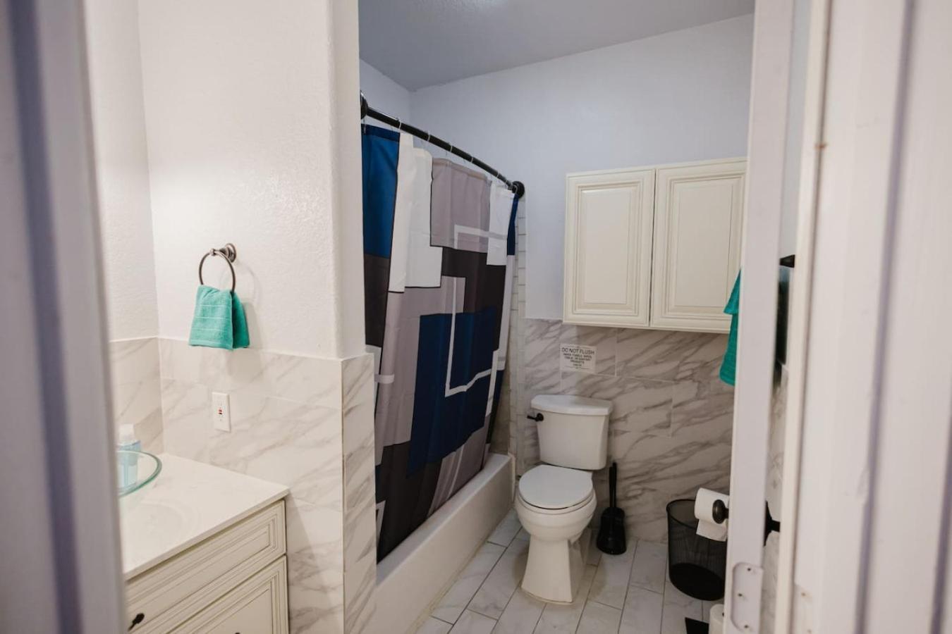 Stunning 6br Victorian Sleeps 25