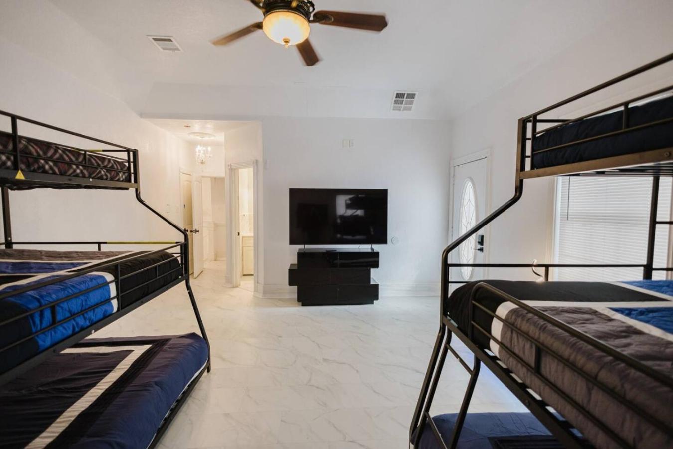 Stunning 6br Victorian Sleeps 25 *