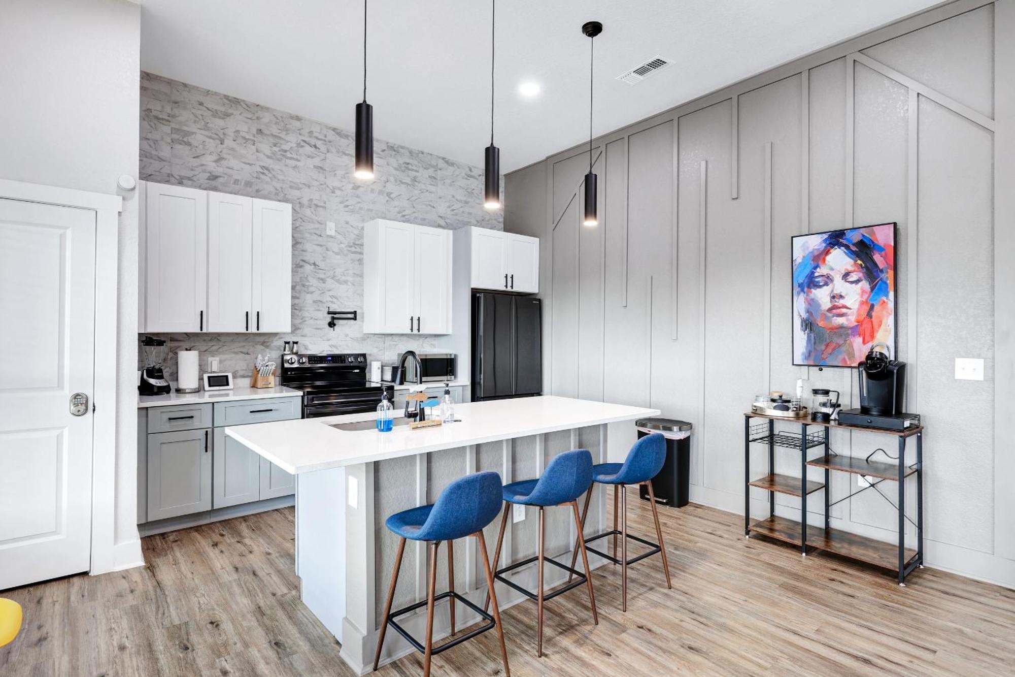 Modern Nr Dt, River Walk, Alamo Wifi Games * San Antonio