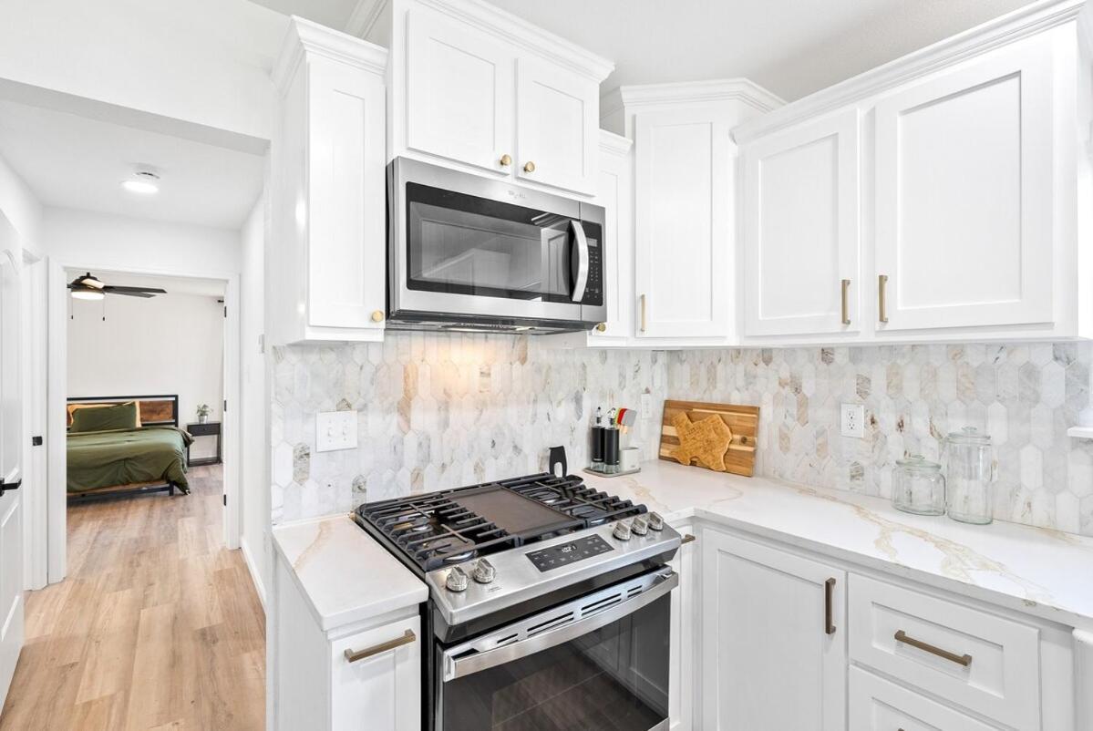 Clover House 3bdrs Downtown Alamo Riverwalk Pearl Frost Center Holiday home San Antonio
