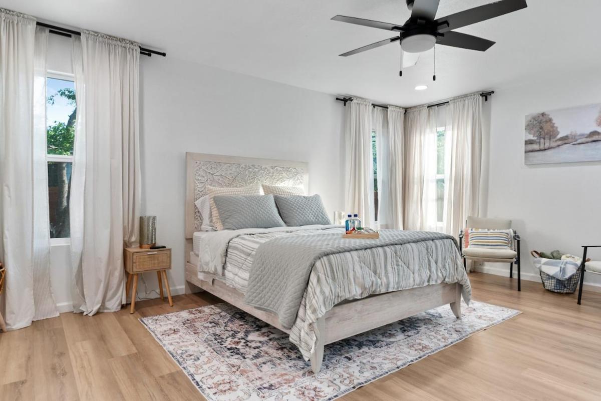 Clover House 3bdrs Downtown Alamo Riverwalk Pearl Frost Center Holiday home