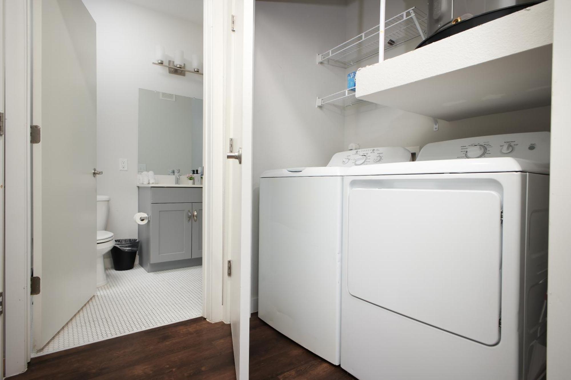 Apartment 1Br Haven W Gym, Parking Near Rvrwalk & Dome San Antonio