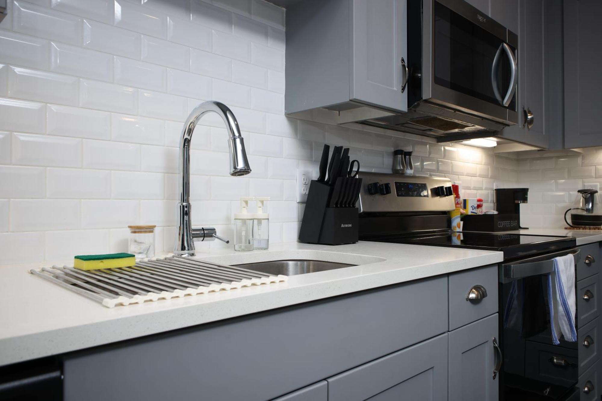 1Br Haven W Gym, Parking Near Rvrwalk & Dome * San Antonio