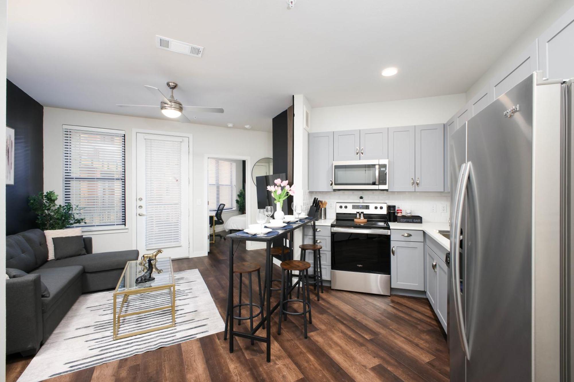 Relaxing 1Br W Gym & Parking Near Rvrwalk & Dome Apartment San Antonio