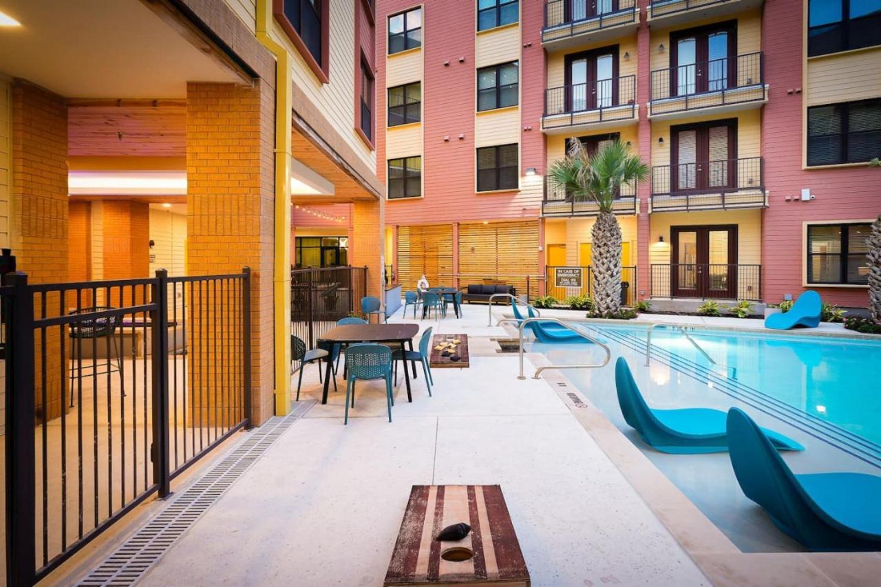 2br Oasis March Madness Alamodome Free Parking Apartment *