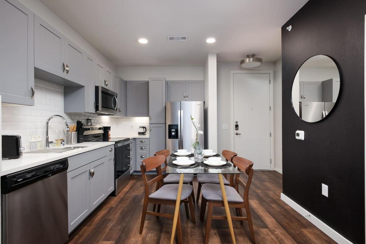 Apartment 1Br Oasis W Gym, Parking Near Rvrwalk & Dome San Antonio