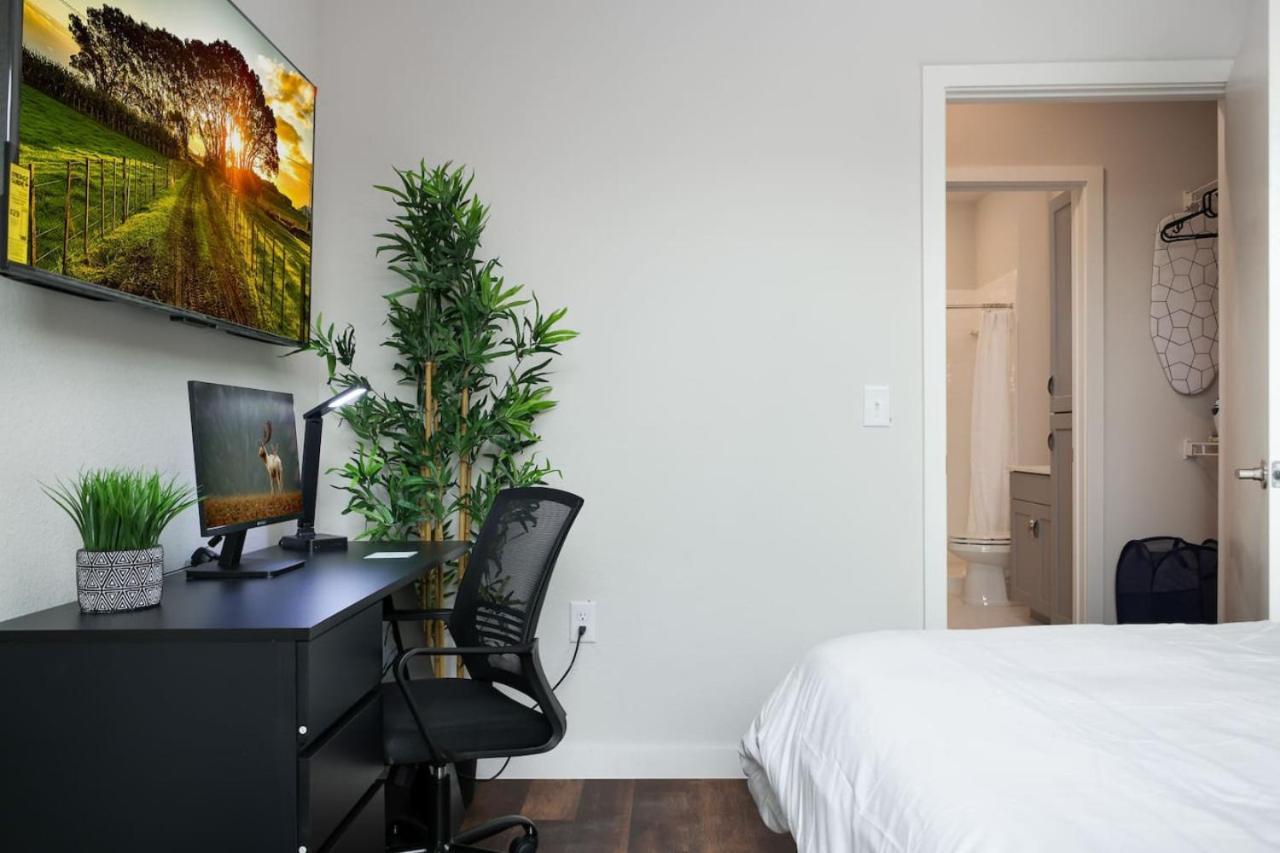 1Br Oasis W Gym, Parking Near Rvrwalk & Dome *