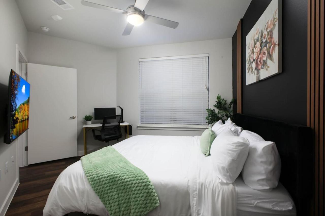 Relaxing 1Br W Gym & Parking Near Rvrwalk & Dome * San Antonio