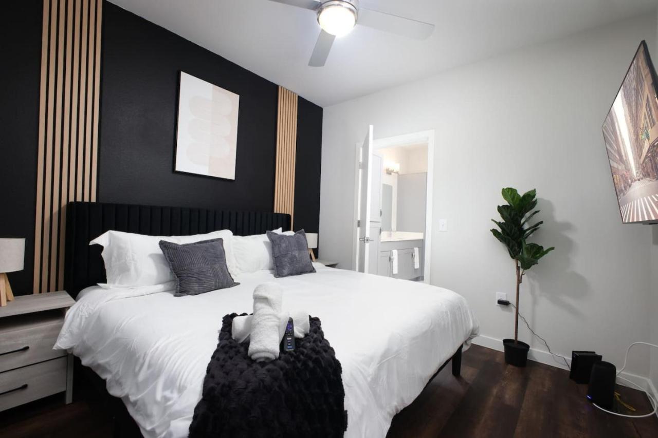 Apartment Chic 2Br W Gym, Parking Near Rvrwalk & Dome *