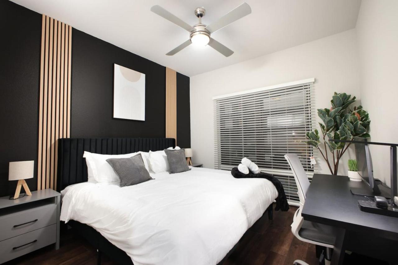 Chic 2Br W Gym, Parking Near Rvrwalk & Dome * San Antonio