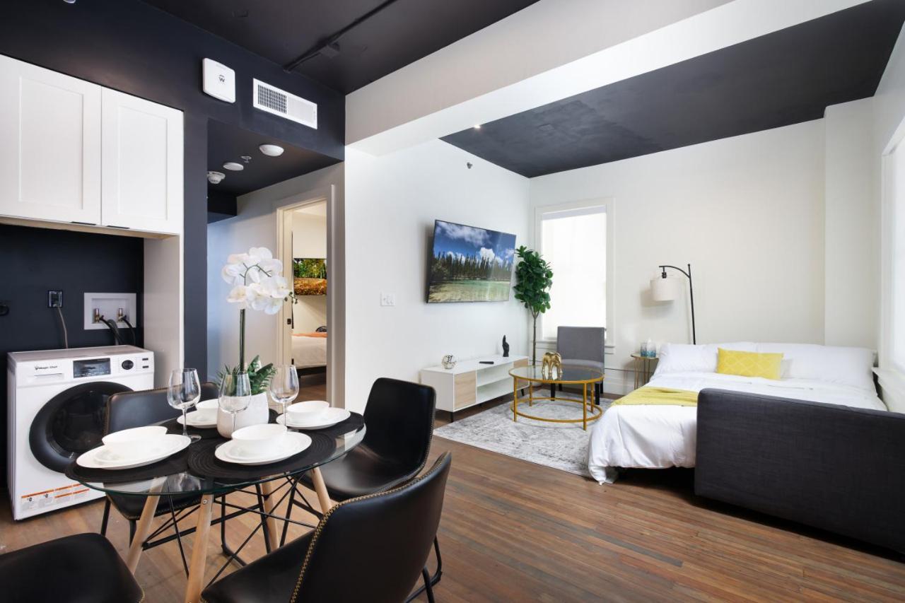 Stylish 1Br On Riverwalk W Gym & Parking, Near Dome Apartment *