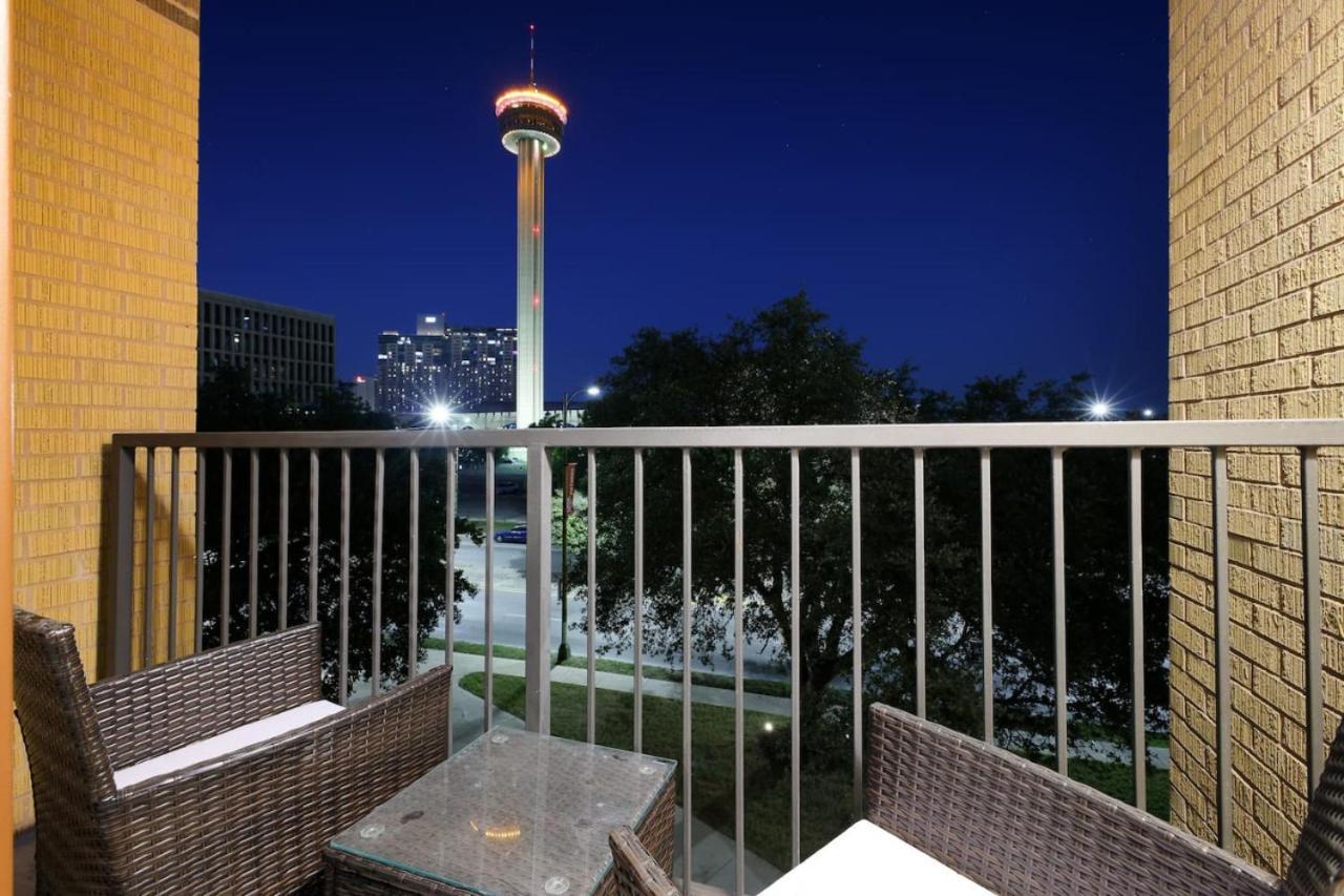 Apartment Spacious 2Br W Gym, Parking Near Rvrwalk & Dome San Antonio