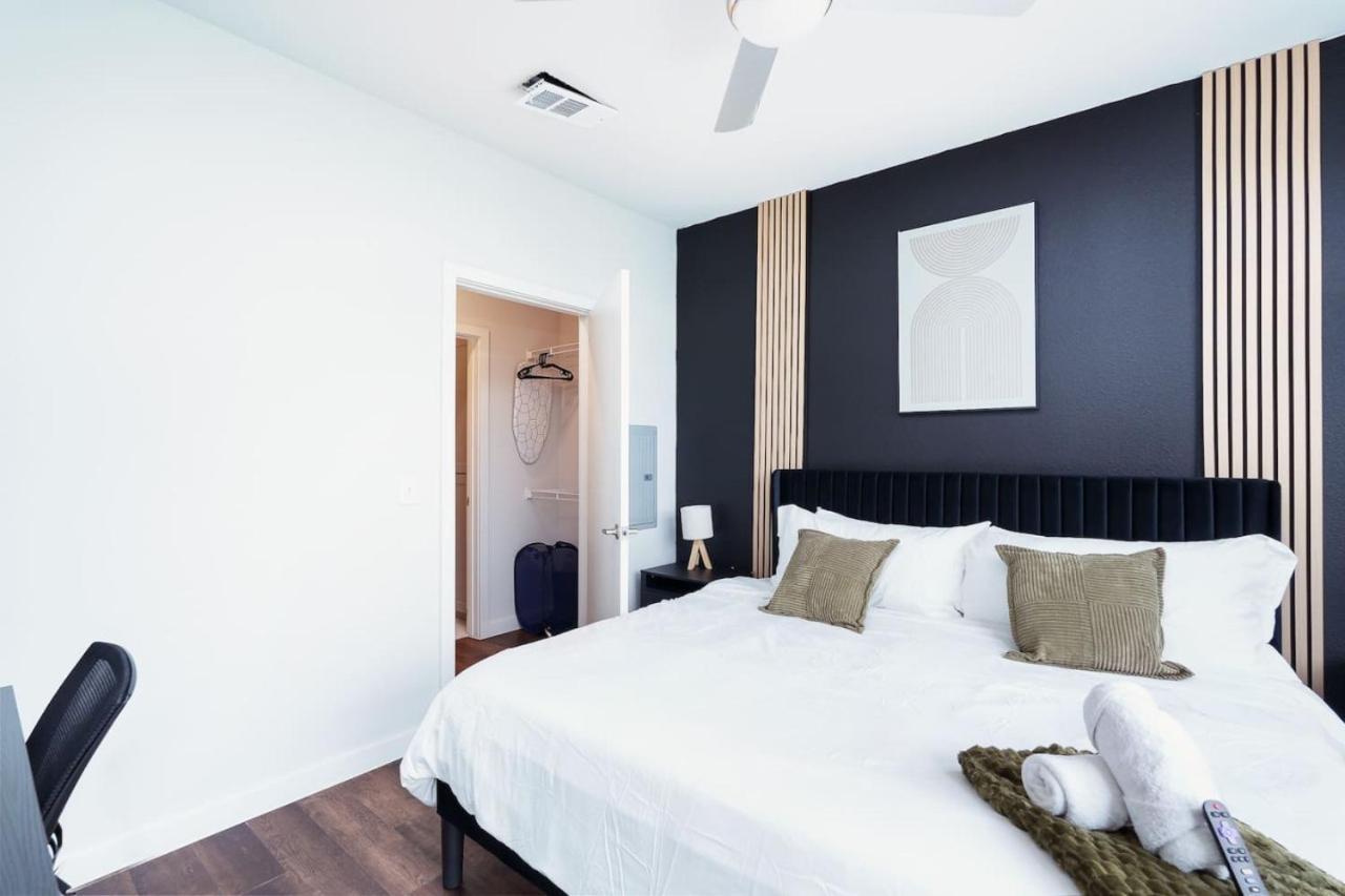 Sleek 1br W Gym, Parking Near Rvrwalk & Dome San Antonio