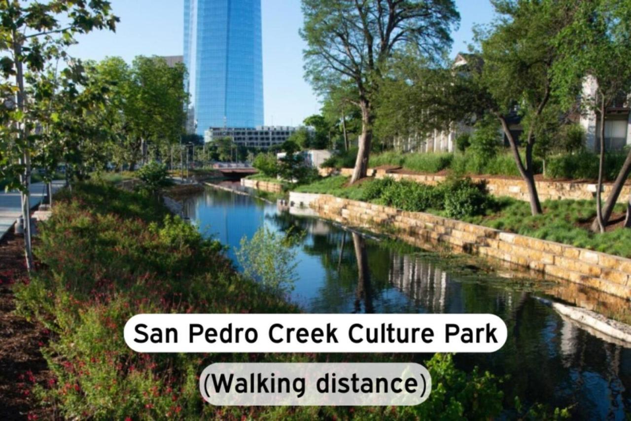 Stylish 2 Bedroom W Gym, Parking Near Rvrwalk & Dome * San Antonio