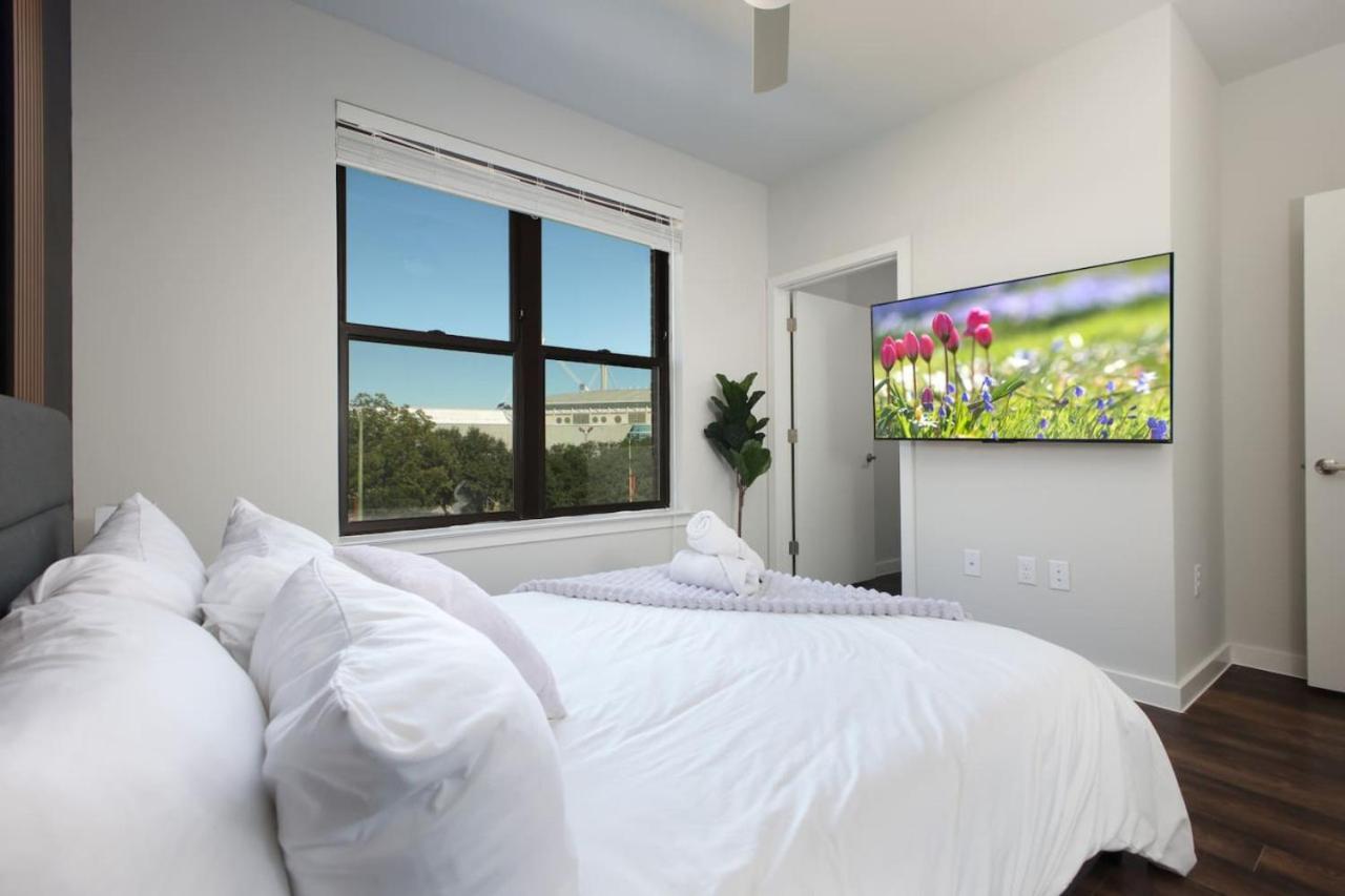 Apartment Stylish 2 Bedroom W Gym, Parking Near Rvrwalk & Dome San Antonio