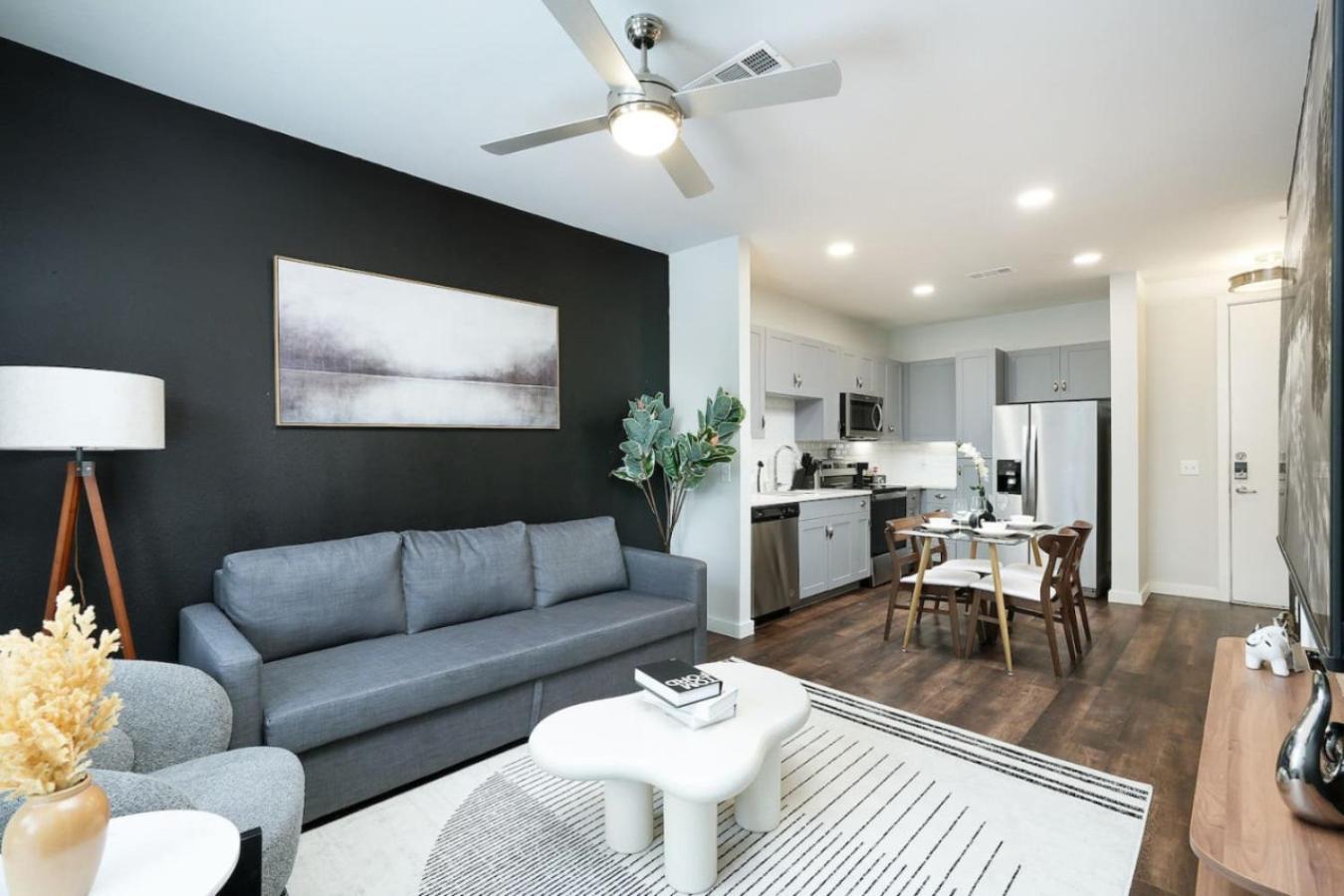 Chic 1Br W Gym & Parking Near Rvrwalk & Dome San Antonio