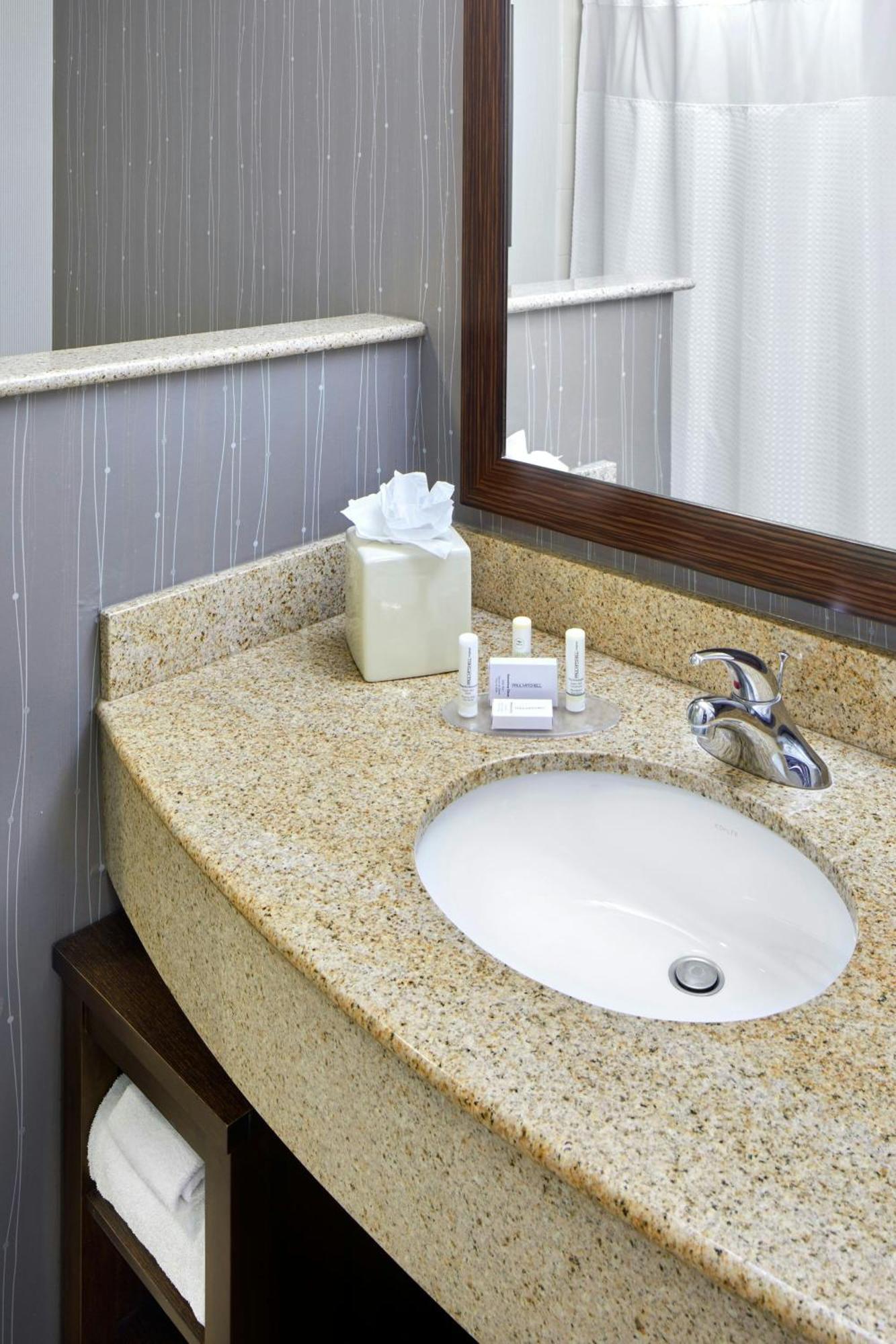 Hotel Courtyard By Marriott Six Flags At The Rim San Antonio