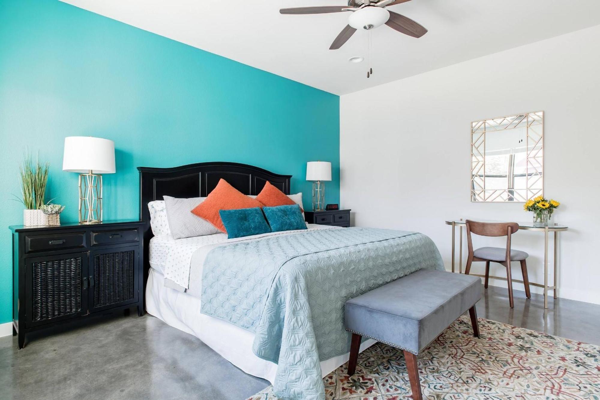 Explore The River Walk From Artsy Designer Retro Chic