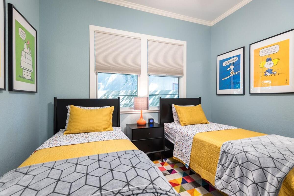 Discover The Riverwalk From New Craftsman Family
