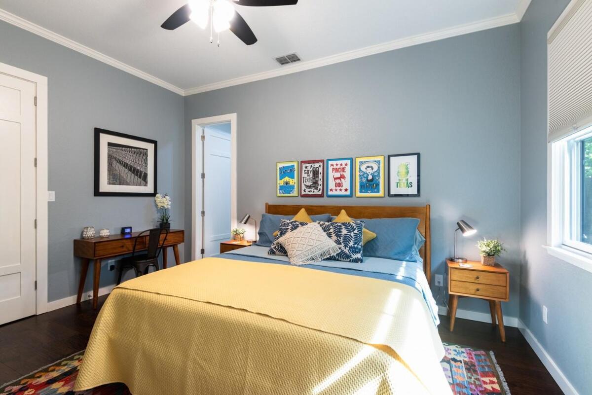 Discover The Riverwalk From New Craftsman Family Holiday home