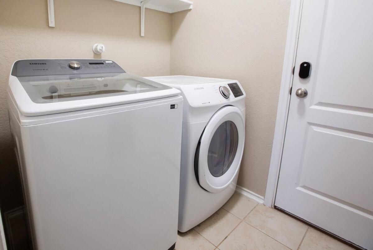 Holiday home Family Relaxing & Bright Family Gem Mins From Downtown San Antonio