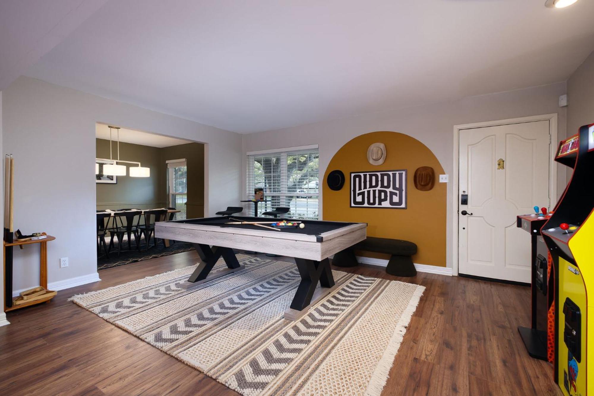 Texas Oasis - Pool Games Hot Tub & Family Fun * San Antonio