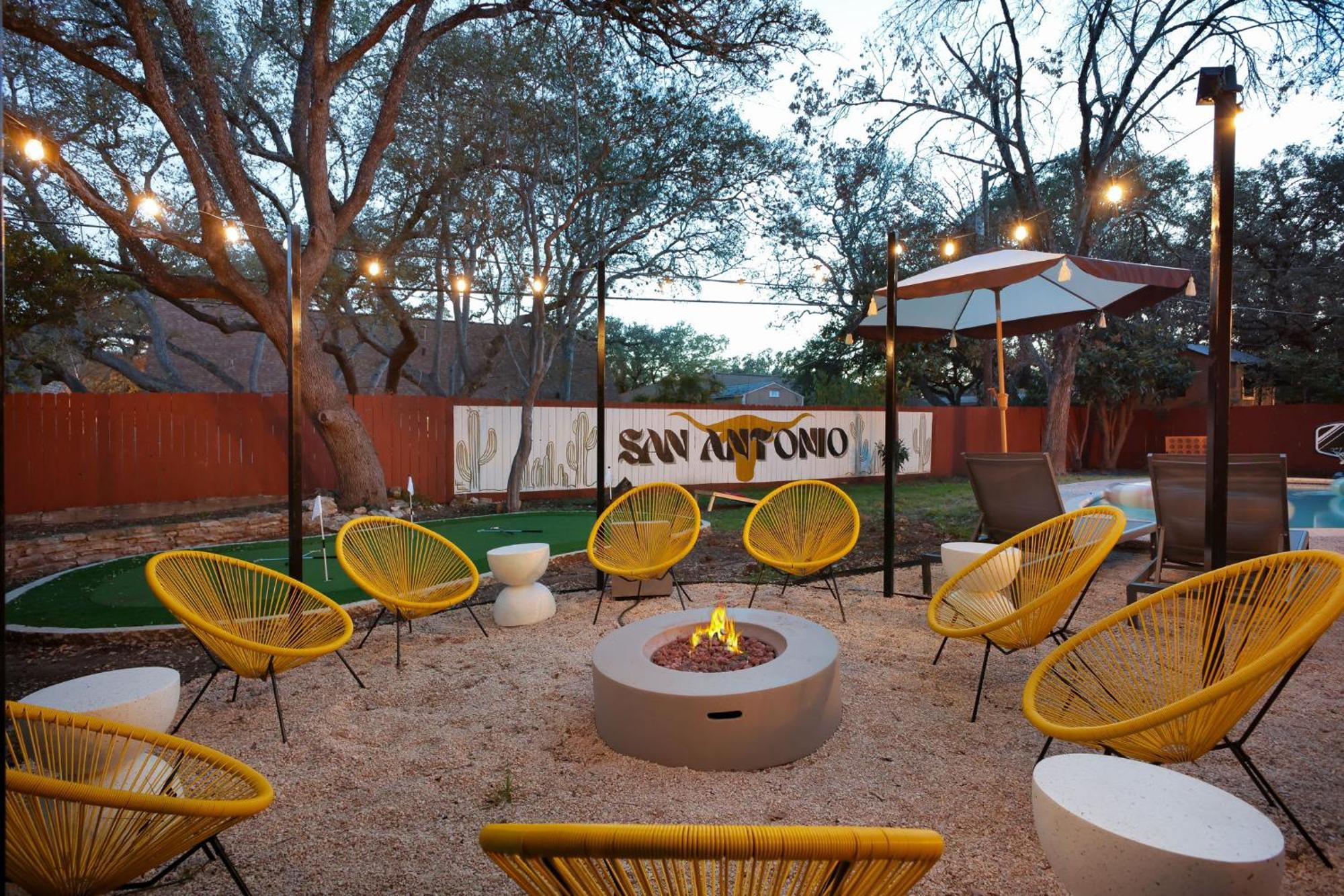 Texas Oasis - Pool Games Hot Tub & Family Fun *