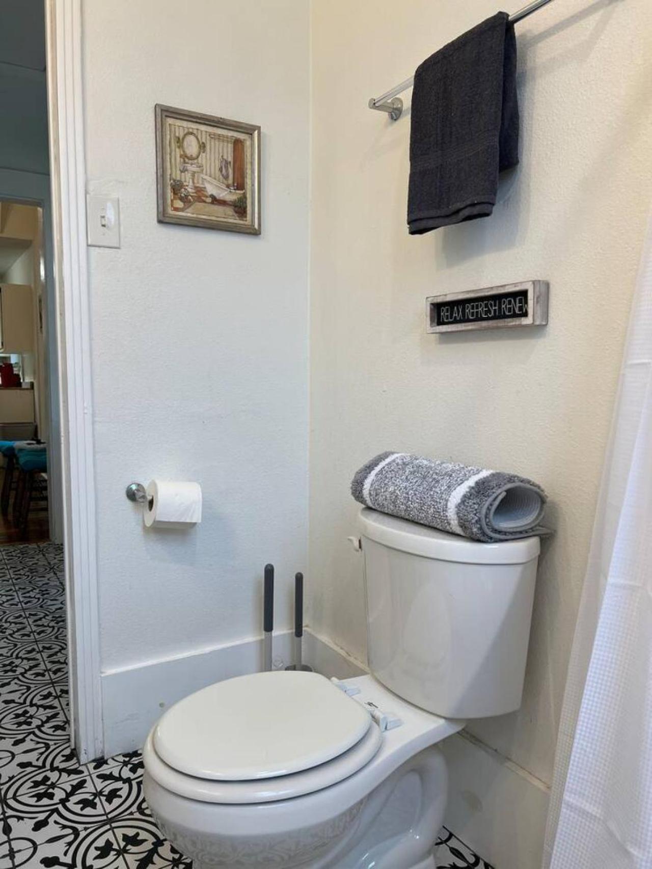 Charming Near Convention Center In Shared *
