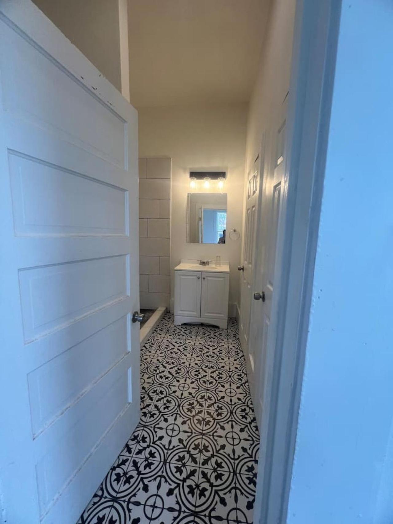 Holiday home Charming Near Convention Center In Shared San Antonio