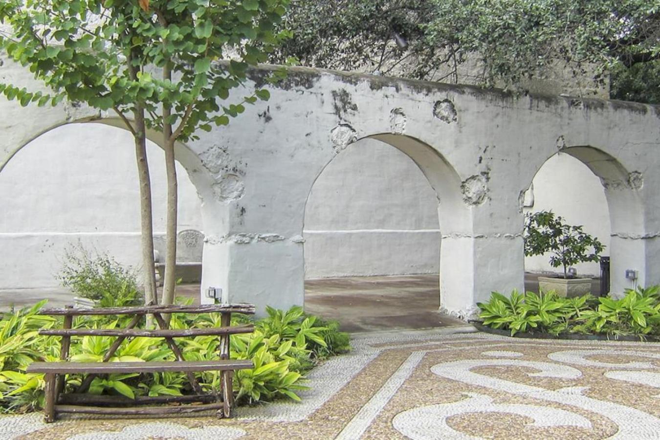 Comfy Big Private In Shared Home- 2miles Alamodome Holiday home
