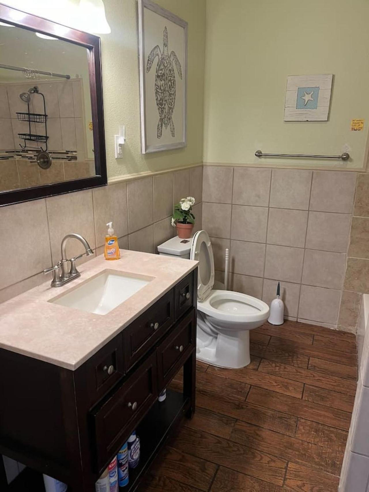 Holiday home Spacious In Shared 9 Min To Convention Center