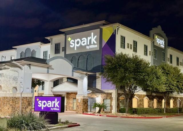Spark By Hilton Near Seaworld