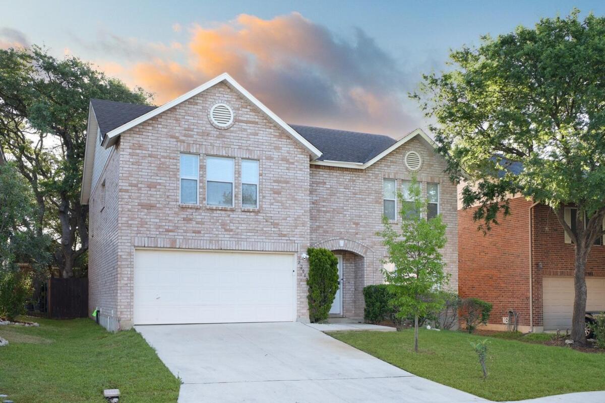 Holiday home Stone Oak Retreat Hot Tub & Plunge Pool San Antonio