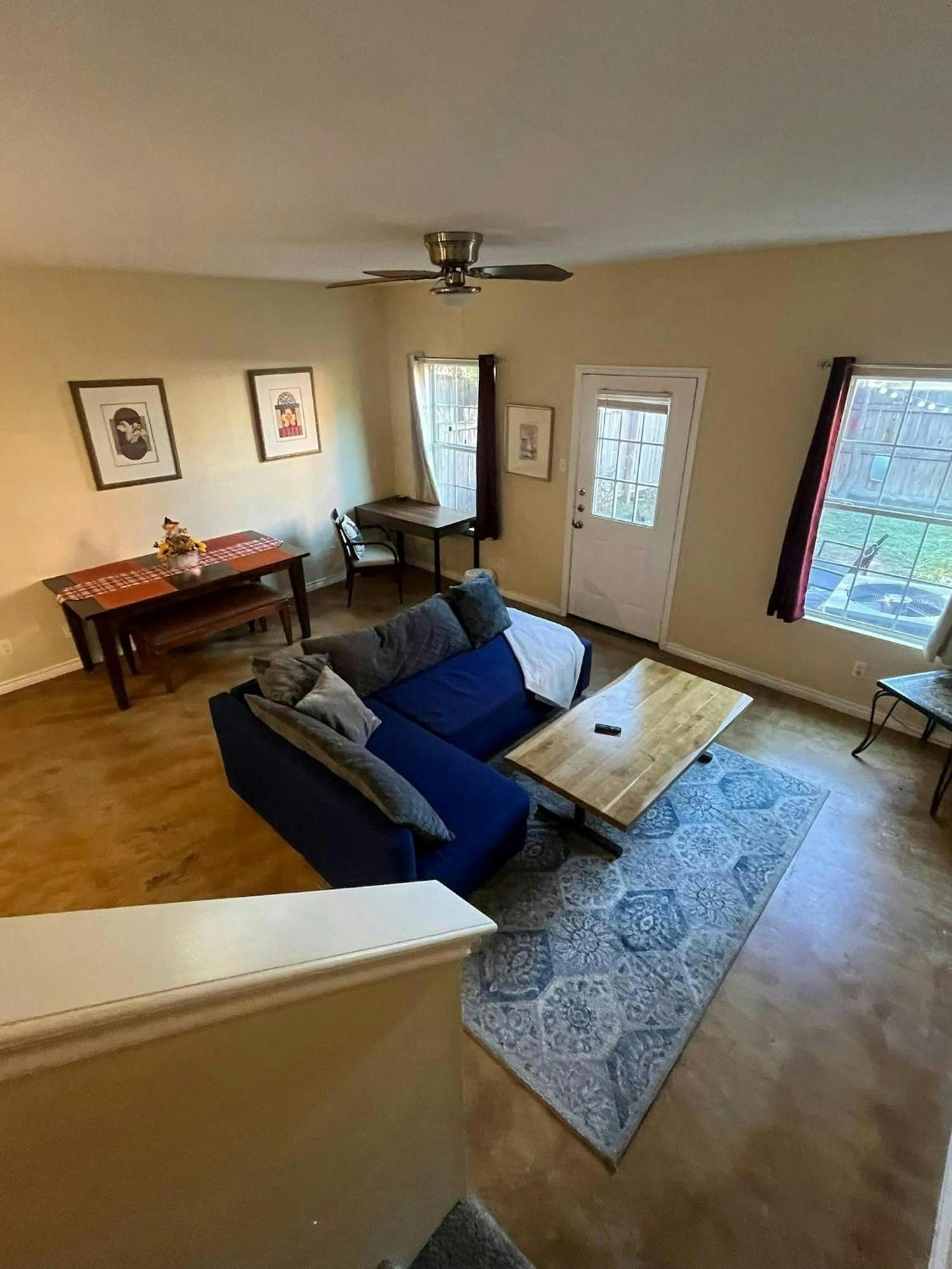 King's Camp 3 Bed 2 Bath Seaworld And Medical Holiday home *