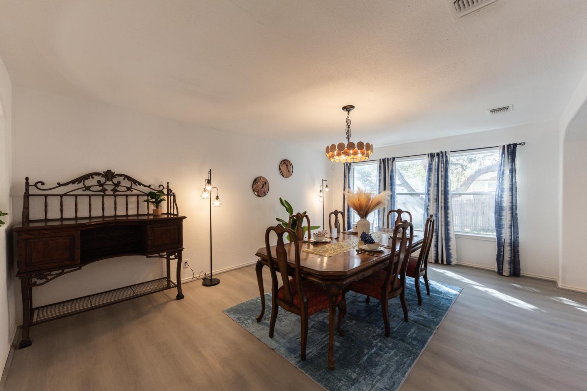 Holiday home 10819 - Family-friendly Near Lackland Afb