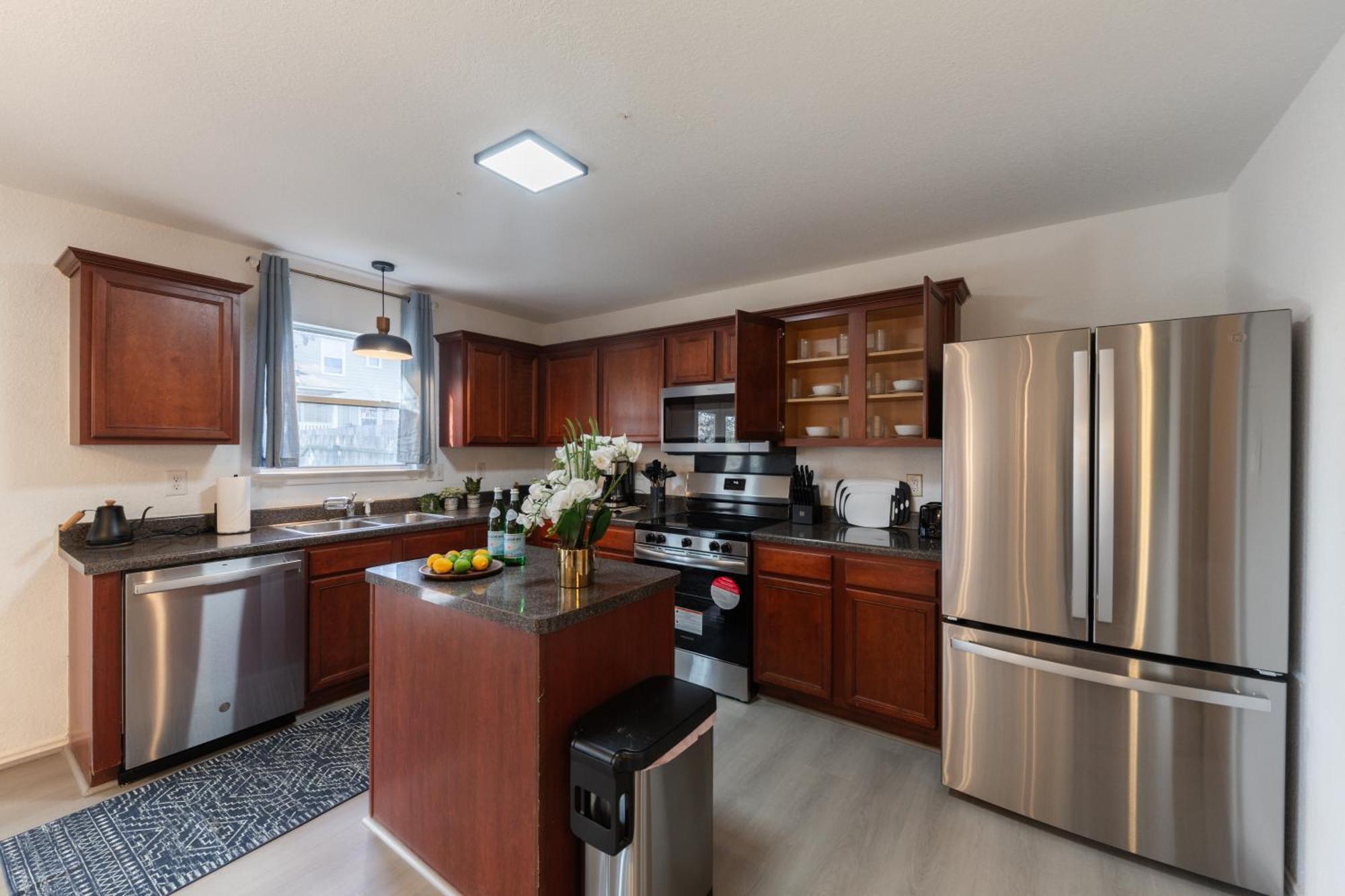 10819 - Family-friendly Near Lackland Afb *