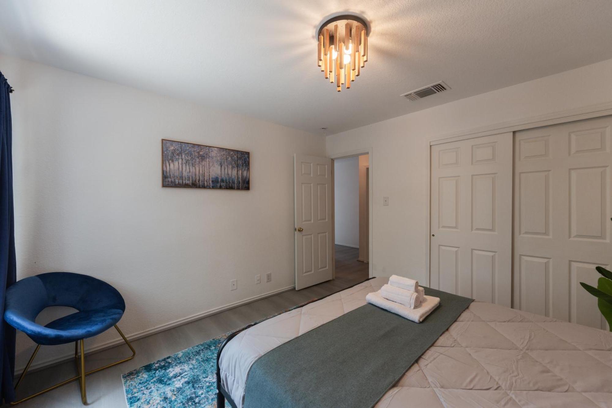 10819 - Family-friendly Near Lackland Afb * San Antonio