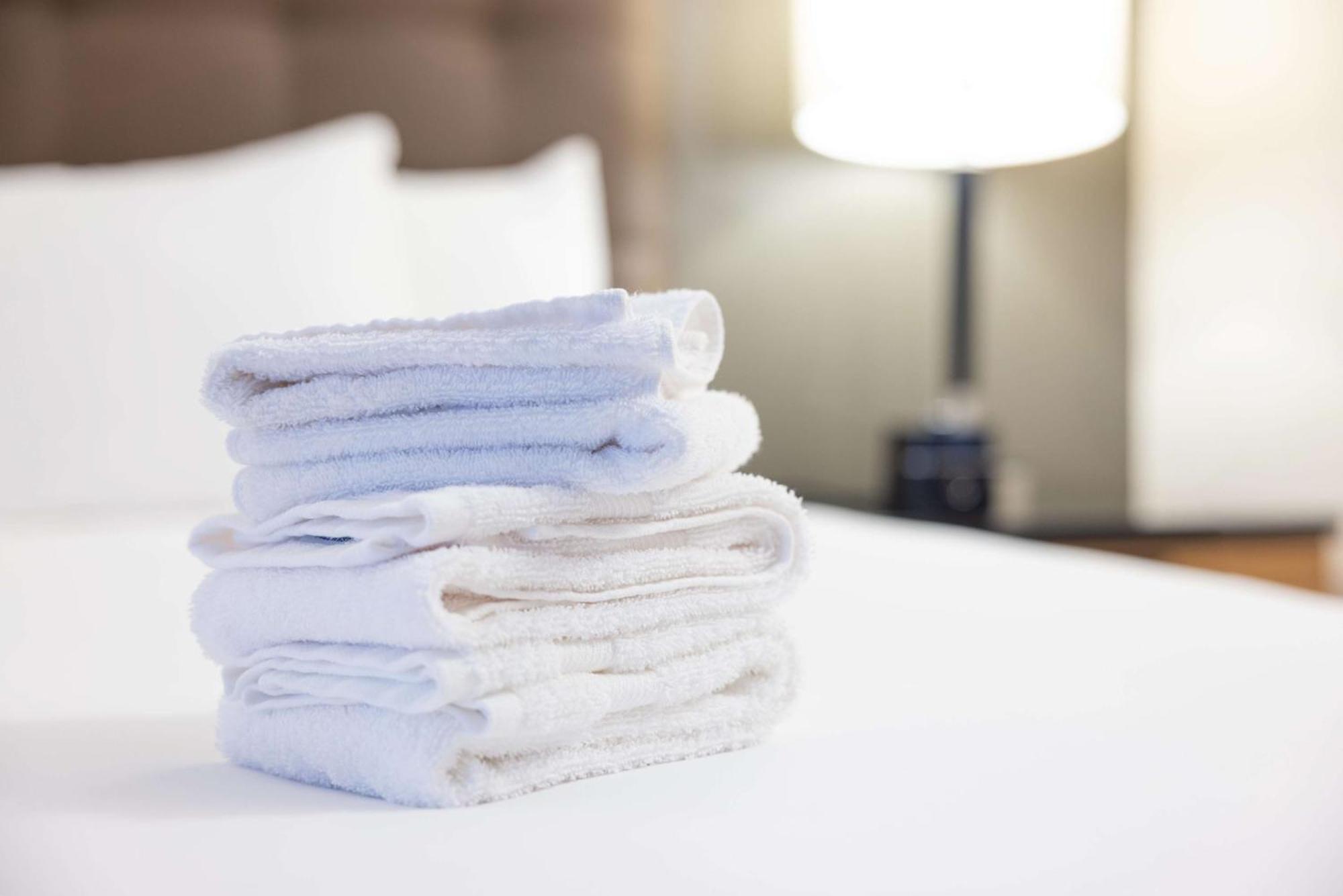 Drury Plaza Airport Hotel San Antonio