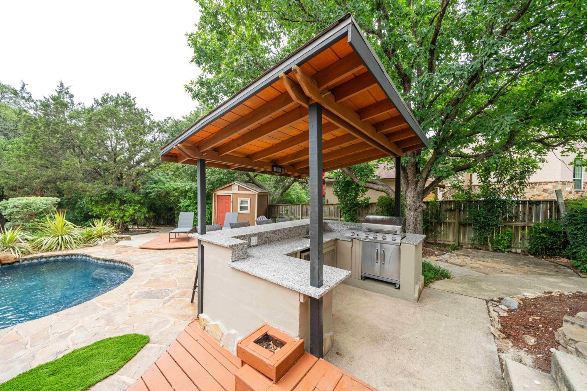 Pool, Games & Bbq Luxury Texas San Antonio